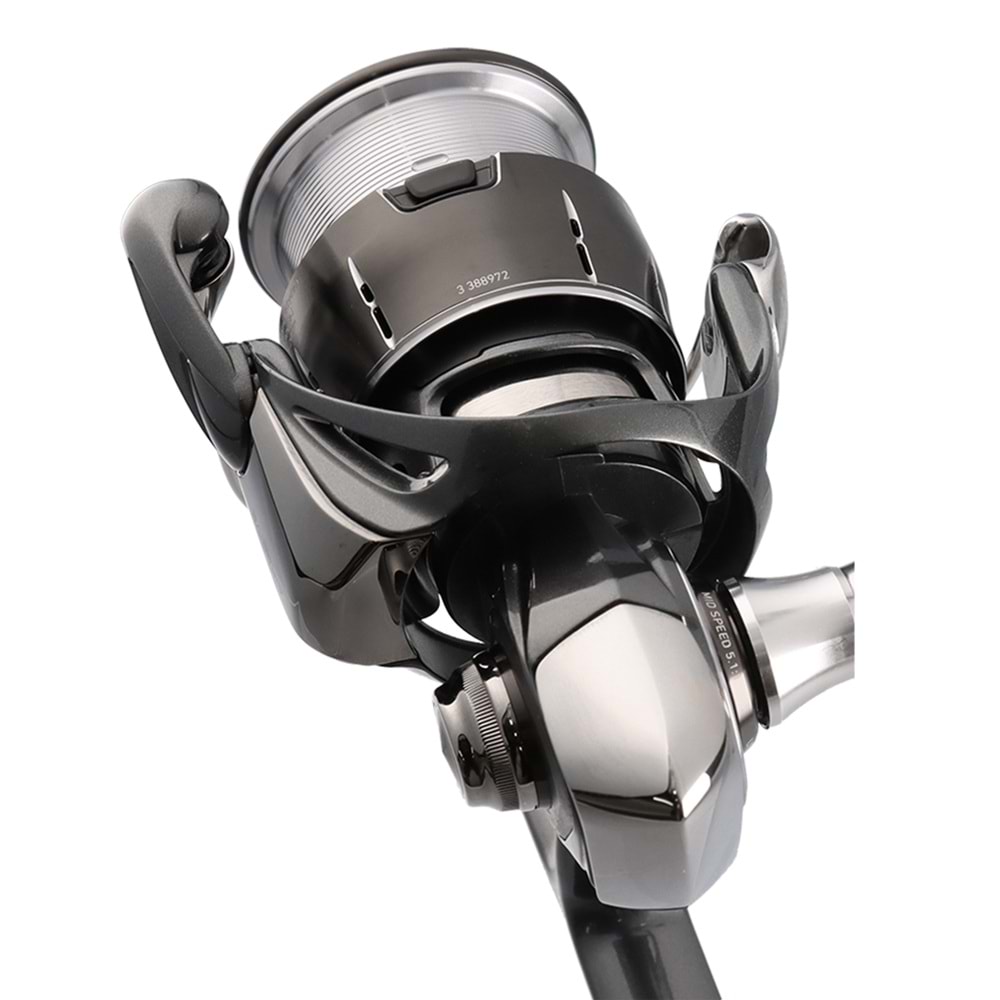 Daiwa Luvias 24 LT 2000 S P Spin Olta Makinesi