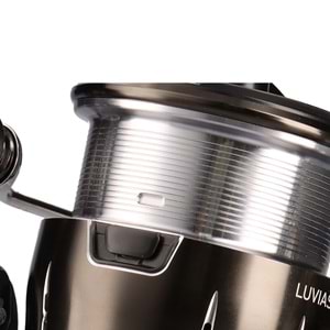 Daiwa Luvias 24 LT 2000 S P Spin Olta Makinesi