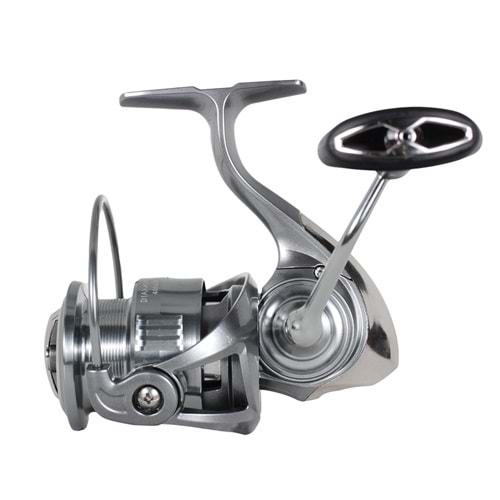 Ryuji Diamond 4000M 7+1BB Makara