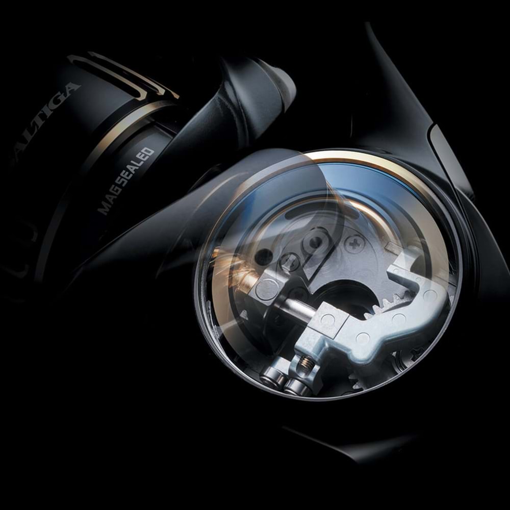 Daiwa Saltiga 25 8000 P Makara